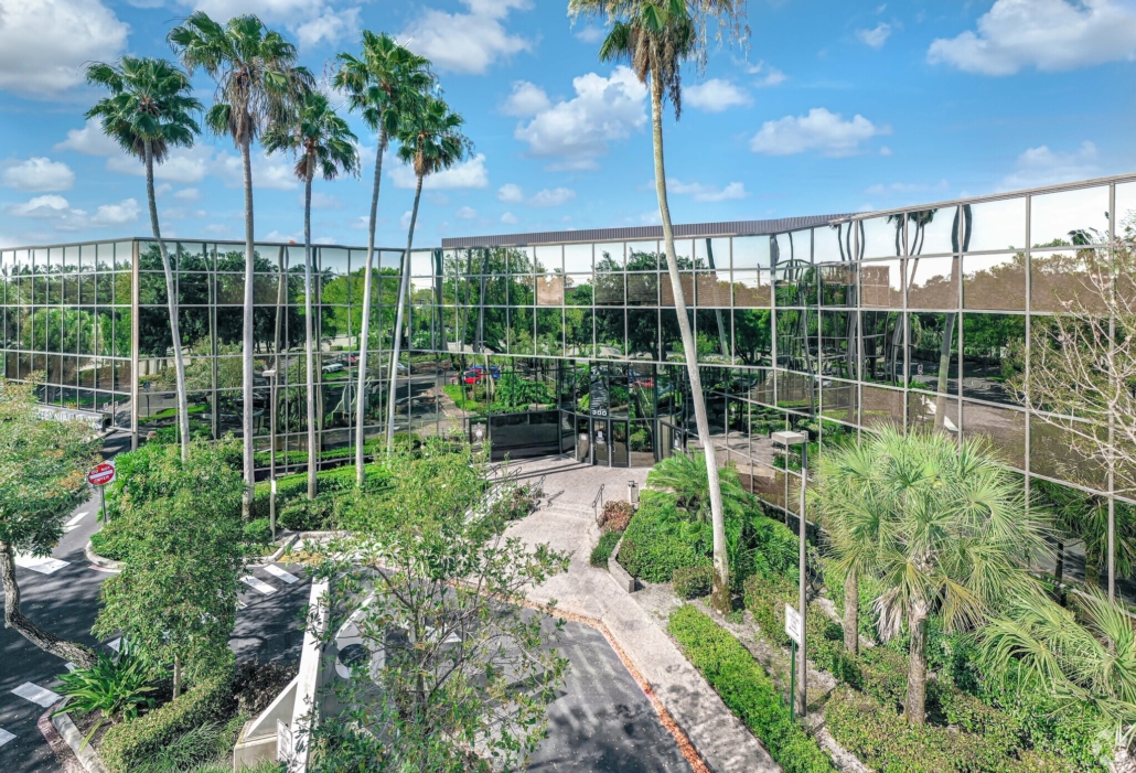 300-S-Pine-Island-Rd-Plantation-FL-Building-Photo-6-LargeHighDefinition